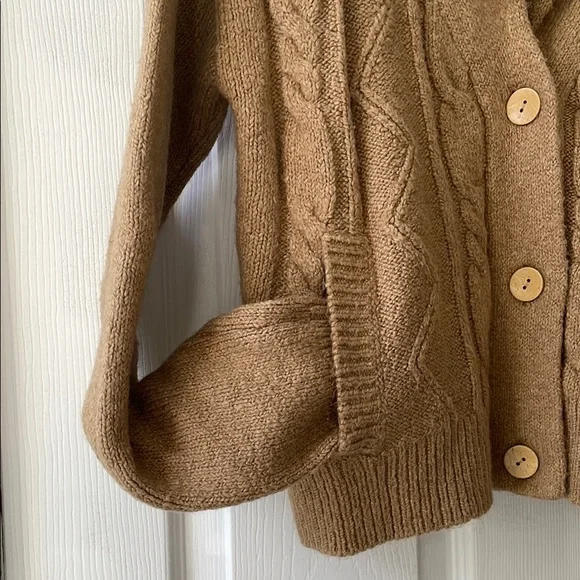 PILCRO Collared Cable-Knit Cardigan Sweater - Picture 10 of 16